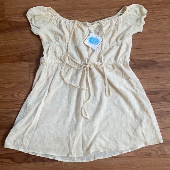 Cloud 10 dress - Picture 1 of 2